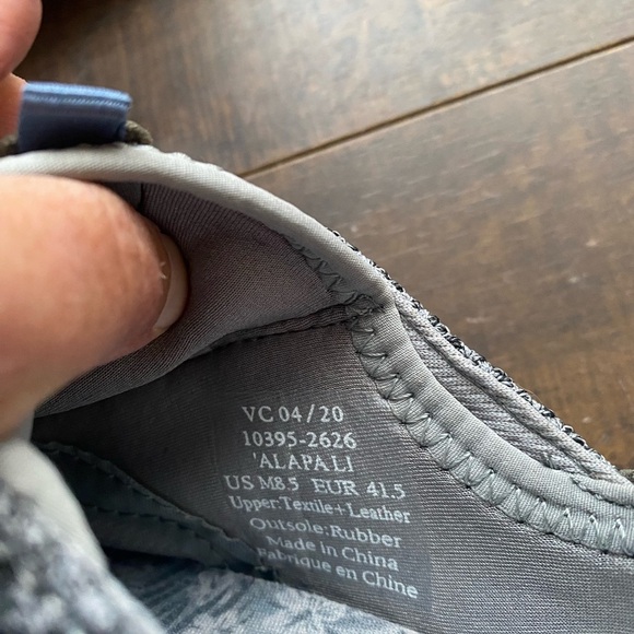 Olukai Alapa Li Grey sneakers - Picture 9 of 13